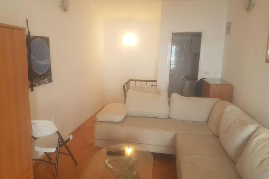 Apartman Nela Brela Exterior foto